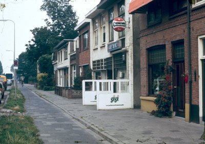 21338 Gezicht op de voorgevels van de panden Amsterdamsestraatweg 715-hoger te Utrecht.